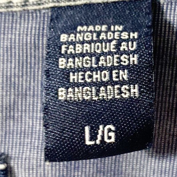 Izod Button Down Micro Stripe Long Sleeve Cotton Shirt with Contrasting Cuffs 💙 - Picture 9 of 12